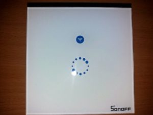 Sonoff Touch pres 6