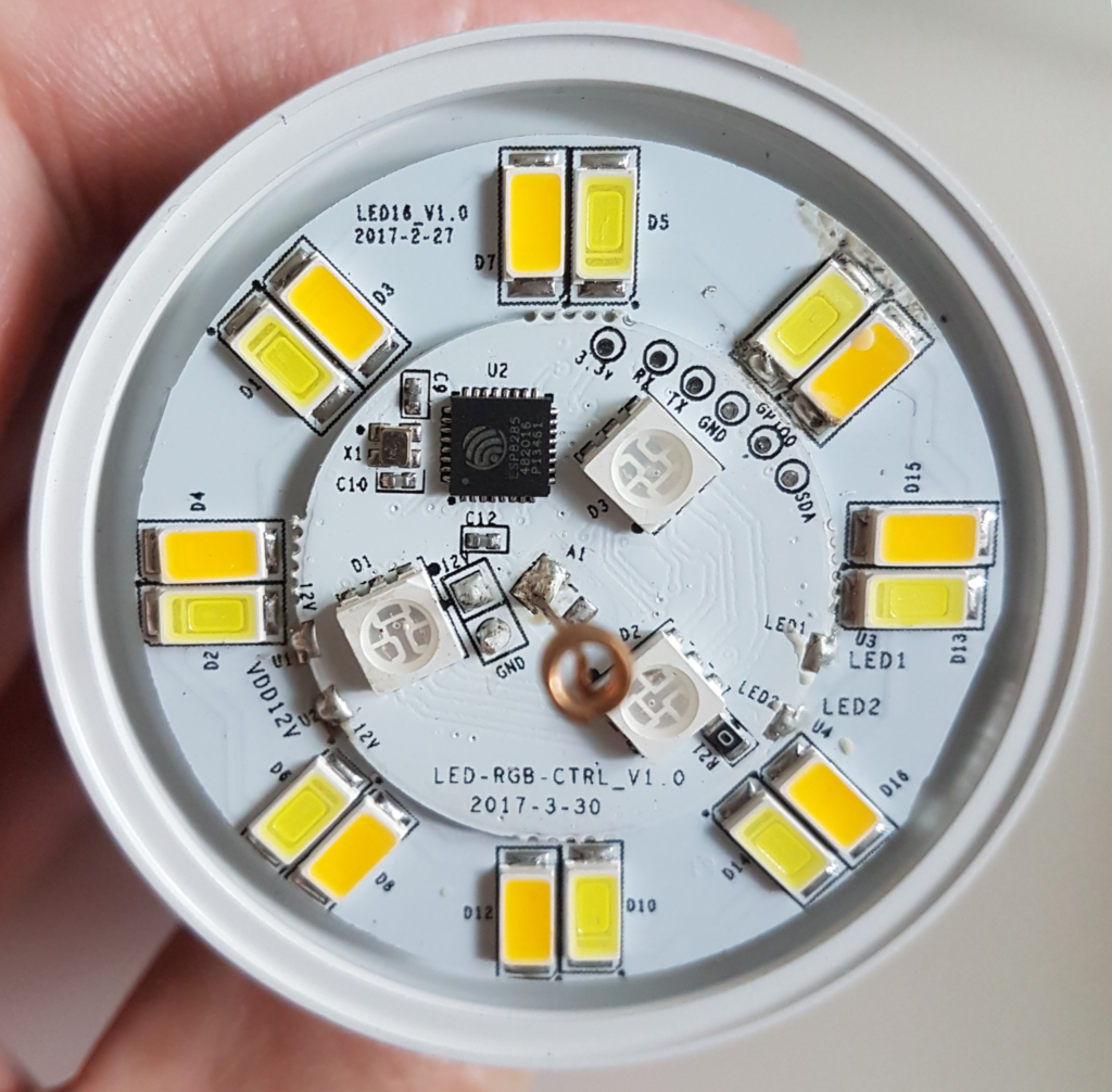 Sonoff B1 2 1024x1006 - Présentation de l'ampoule connectée Sonoff B1