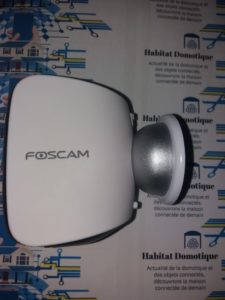 Test de la caméra IP Foscam E1 sans fils caméra IP Foscam E1 mount2 e1532546687162 225x300 - Test de la caméra IP Foscam E1 sans fils