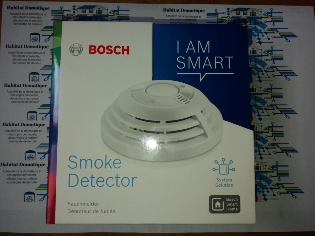 Détecteur de fumée connecté BOSCH SMART HOME (Livré sans contrôleur Smart  Home, alarme connectée) - Bosch
