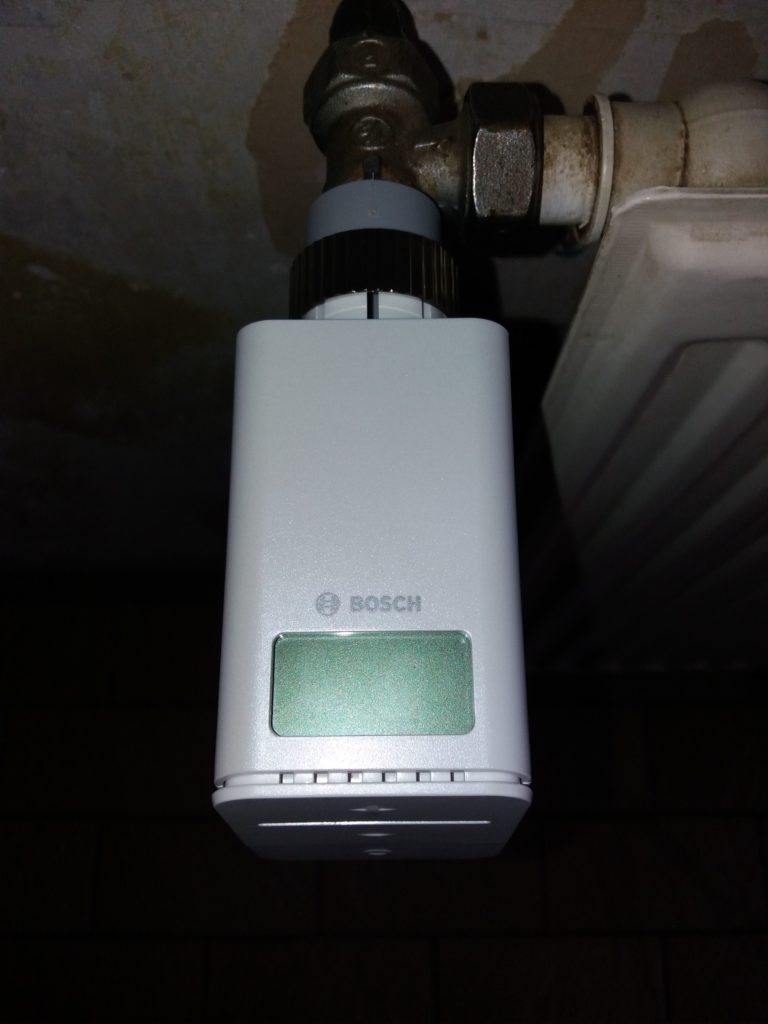 thermostat de radiateur Bosch pres 02 768x1024 - Thermostat de radiateur connecté Bosch
