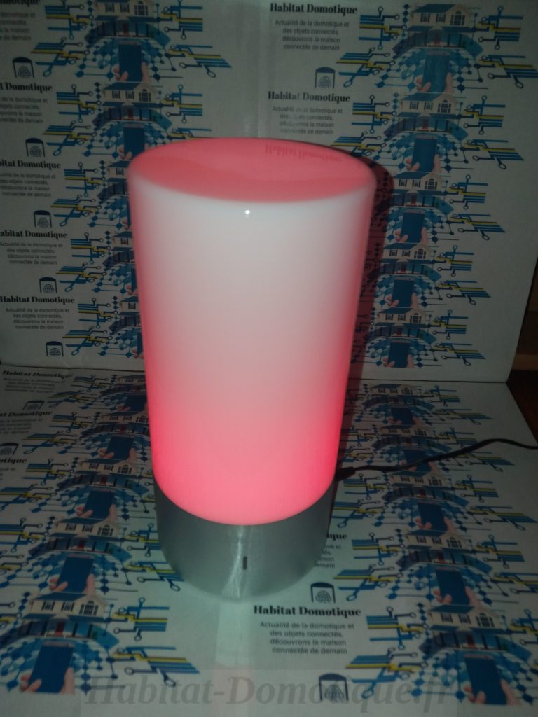 Lampe Led AUKEY 09 768x1024 - Lampe de chevet tactile LED AUKEY test et avis